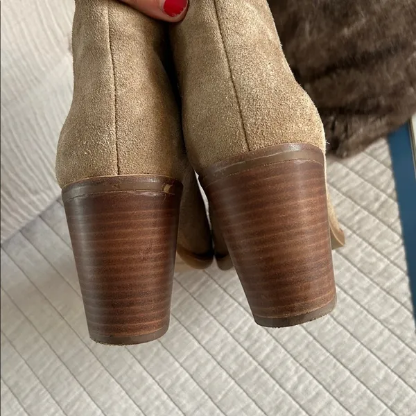 Anthropologie Dolce Vita tan suede leather western pointed toe block heeled booties 11 - Image 13