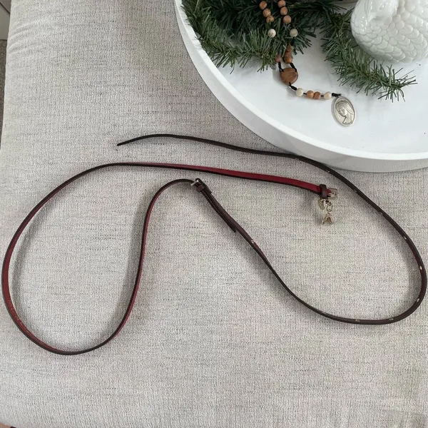 Patrizia Pepe Italian Leather Belt Gold Fly Charm Red Burgundy OSFM - Image 7