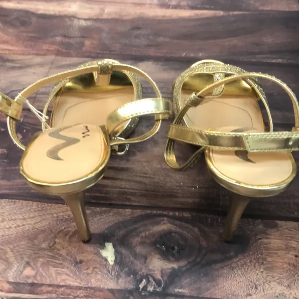 Nina sz 9 gold w/ sequins women shoes - Image 5