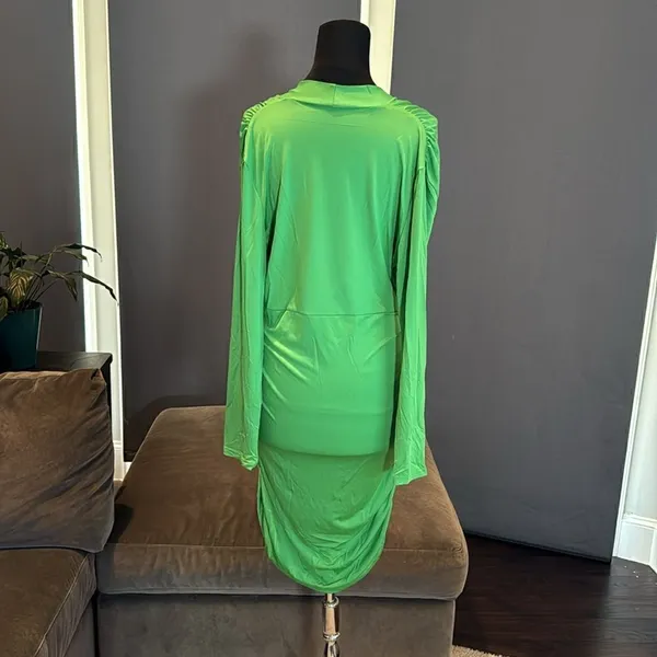 Women’s Sexy Green Long Sleeve BodyCon Party Dress Size 10/12 NEW - Image 5