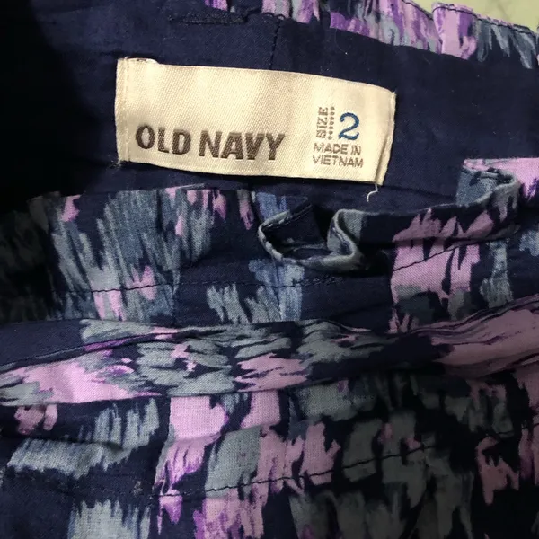 Old navy paper bag ruffle abstract‎ floral skirt women’s size 2 with belt - Image 2