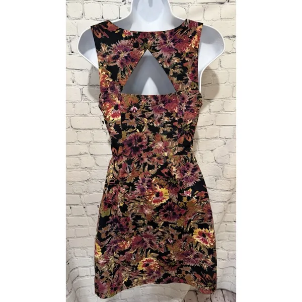 Jack by BB Dakota Tyrian Sheath Floral Sleeveless Dress Size 2 - Image 5