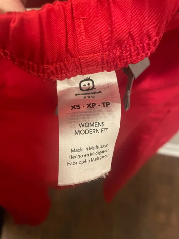 Wonder Wink Scrubs - Image 6
