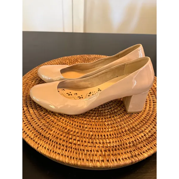 CL by‎ Laundry Nude Patent Block Heel Pumps Round Toe Shoes Size 8.5 ACF-001 - Image 2