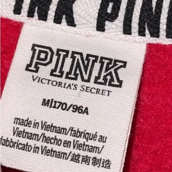 PINK vs Pullover - Image 2