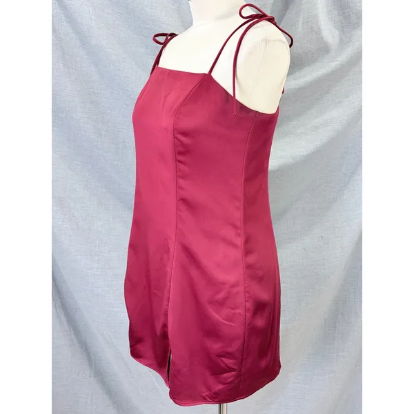 Privacy‎ Please Satin Tie Strap Mini Dress Square Neck Wine Red Cocktail Party - Image 2