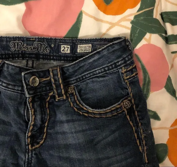 Miss Me Straight Leg Jeans - Image 4