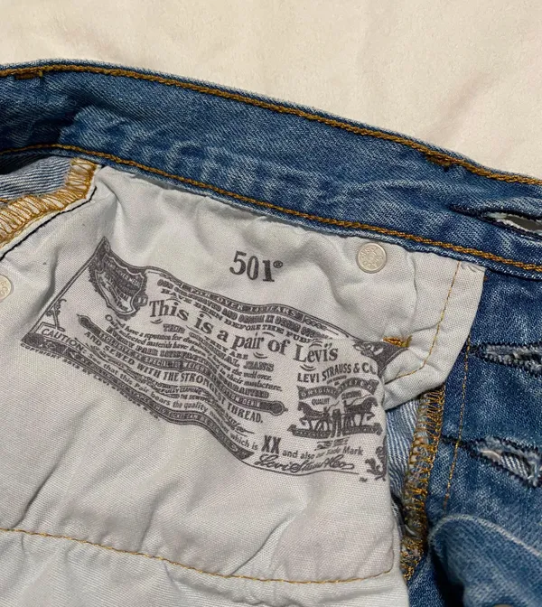 Levi's 501 Shorts - Image 5