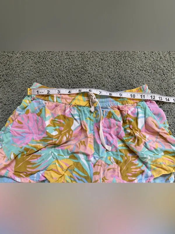 Billabong Tropical Print Shorts Pastel Colored Palm Leaf Pattern Size S Beachy - Image 2