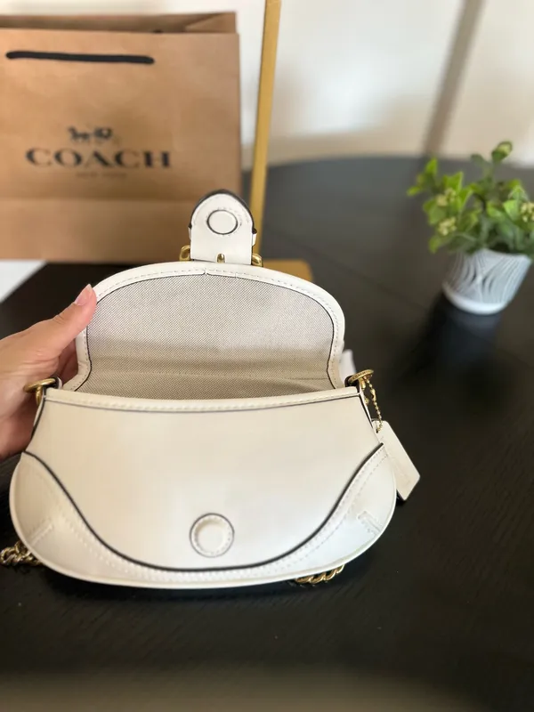 Coach White Bag - Image 4