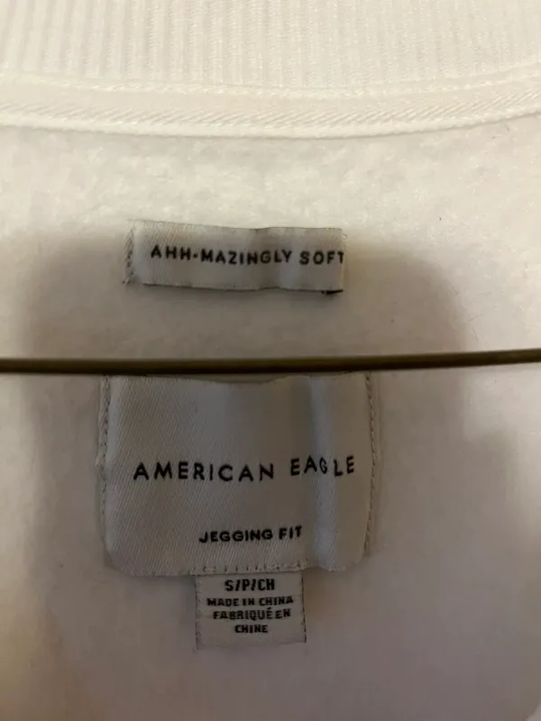 American Eagle Sweater Pullover - Image 5