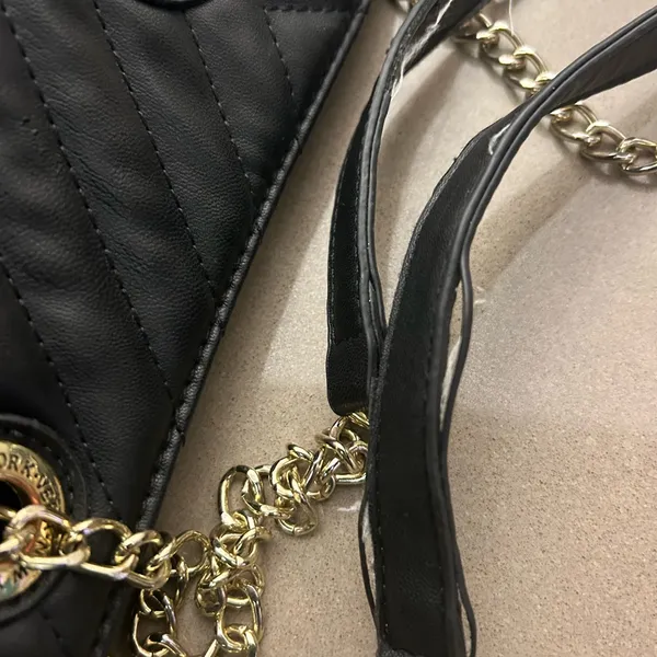 Bag Stylish Black Quilted Shoulder Bag with Chain Straps VERA New York Preowned - Image 3