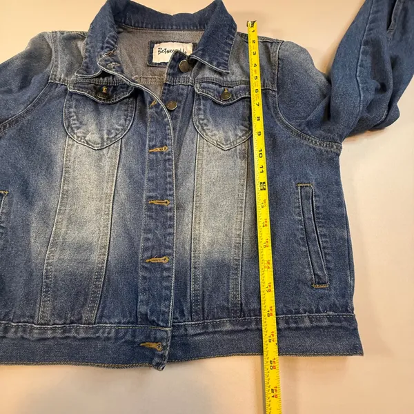 Between Us Womens Medium Wash Denim Jacket Blue Cotton Button Front Size L - Image 10