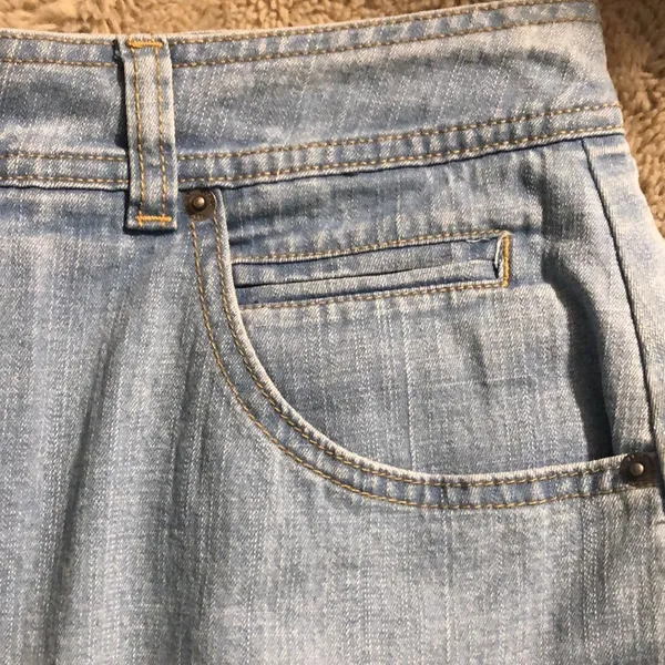 🔹4 for $30 Gloria Vanderbilt Denim Skort, size 8 - Image 3