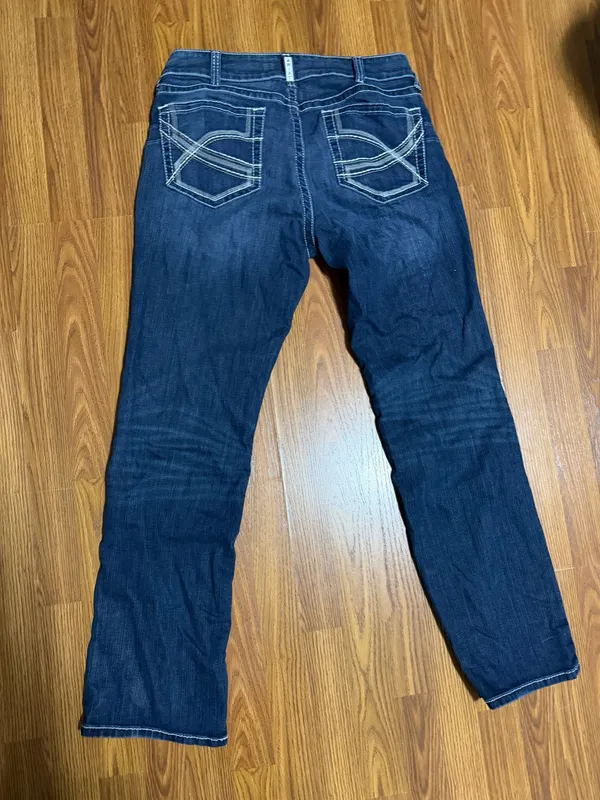 Ariat Women's R.E.A.L. Mid Rise Stretch Ivy Boot Cut Jeans Size 33R. - Image 3