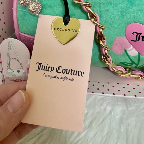Juicy Couture Heritage Cherry Barrel Bag Gift Set Green Charm Mini Crossbody - Image 10