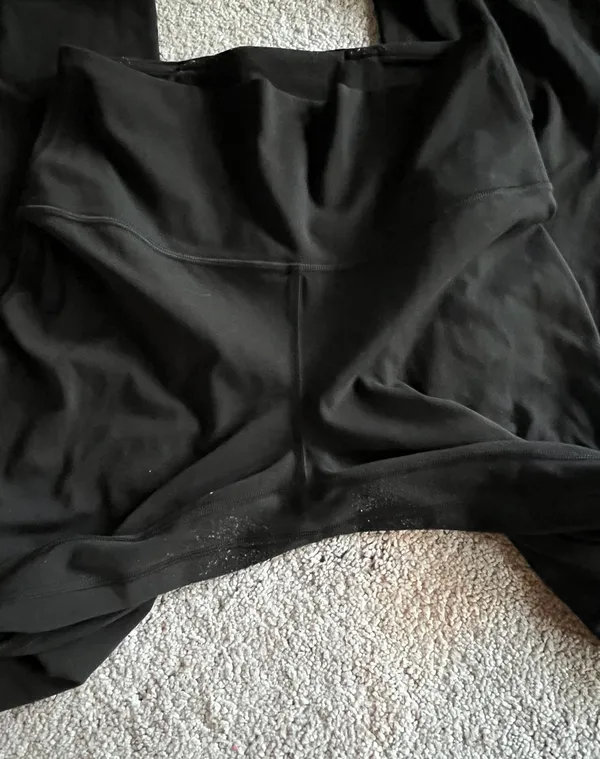 Lululemon Mini Flare - Image 4