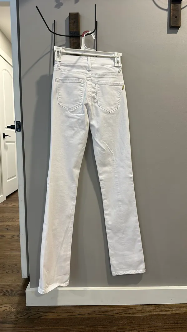 White Jeans Vibrant Miu Slit Flare - Image 7