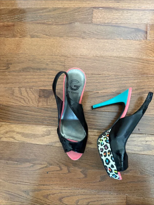 G by Guess Black Heels with Pink Accents Open-Toe Slingbacks - Image 3