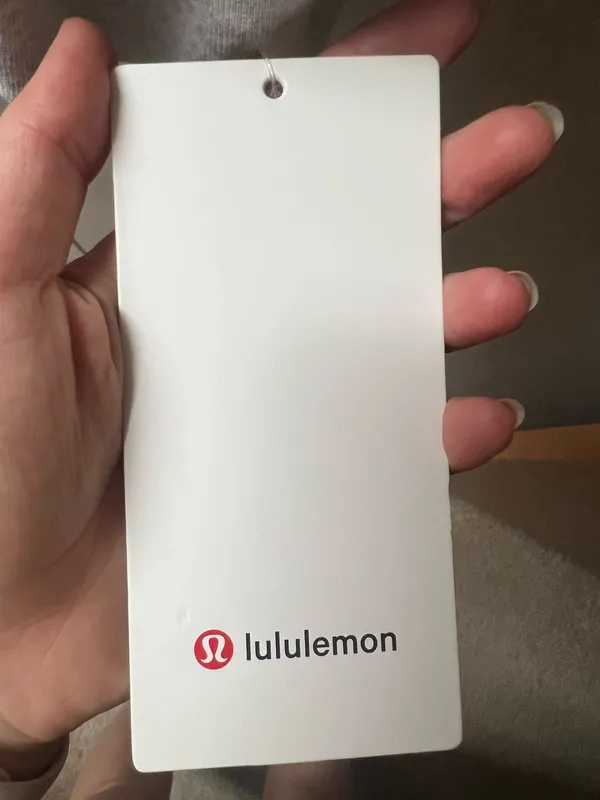 Lululemon Crewneck - Image 4
