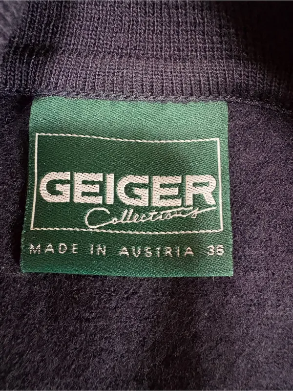 Vintage Geiger Austria Women’s 100% Wool Cardigan Sweater Black Size 36 Medium - Image 2