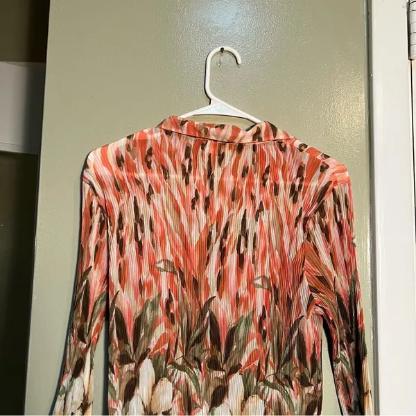 Nicola‎ Women's Size Large Pleated Plisse Blouse Brown Pink Abstract Floral - Image 6