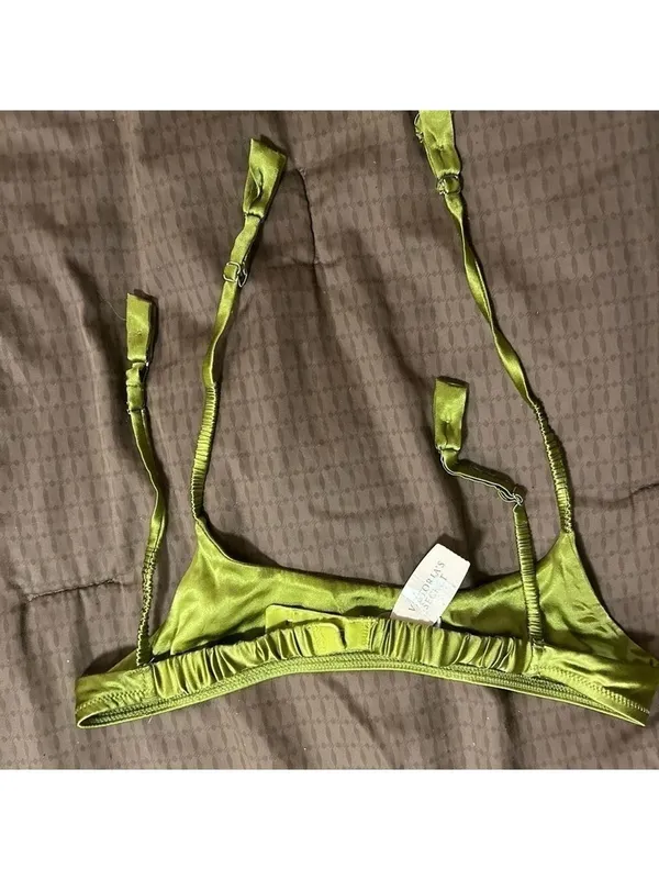 Victoria's Secret garter belt - Image 3