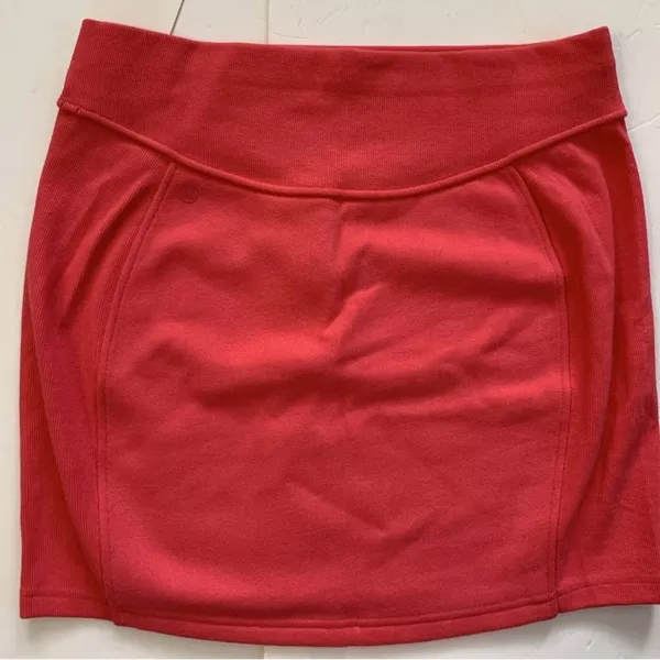Lululemon Scuba HR Mini Skirt Pink Glaze Coral Large L New NWT LW8ALSS RARE HTF - Image 2