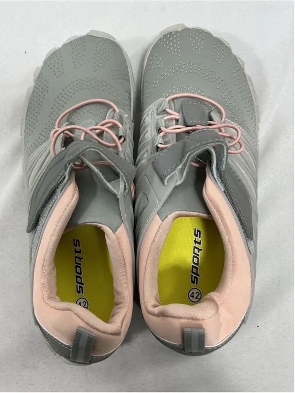 Womans New Sports Gray Running Barefoot Sneakers Size 10.5 Pink Laces - Image 4