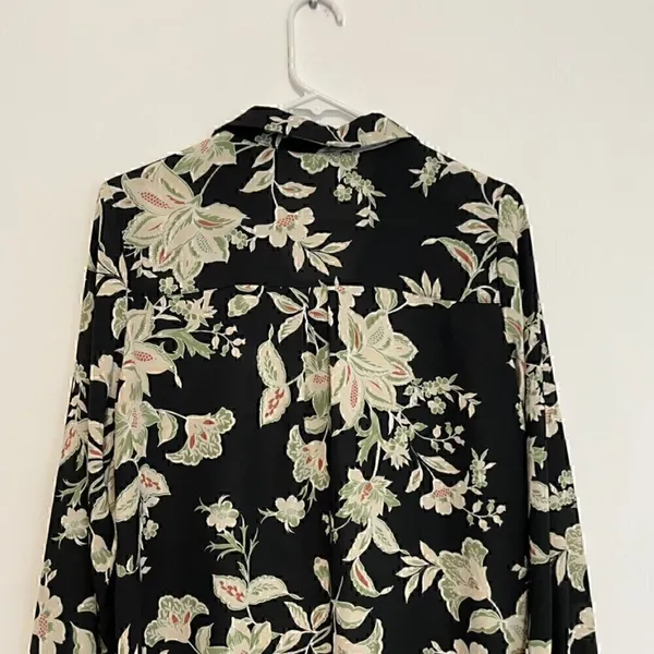 MAURICES Atwood Pleated Floral Blouse Black Cream Beige Long Sleeve Work Office - Image 11