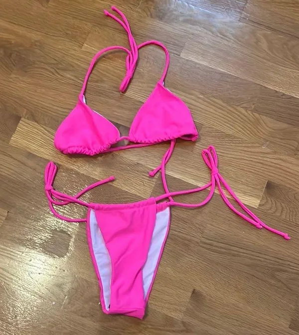 Bikini - Image 2