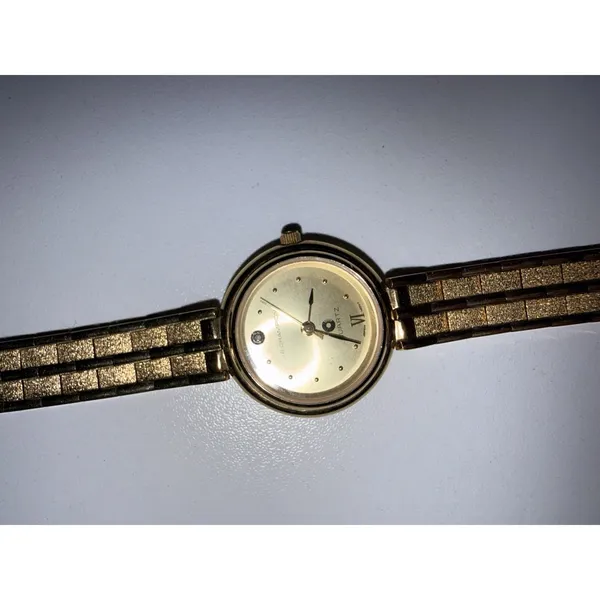 J.B. Champion Watch‎ Women's Quartz Japan Gold Tone Needs New Battery - Image 2