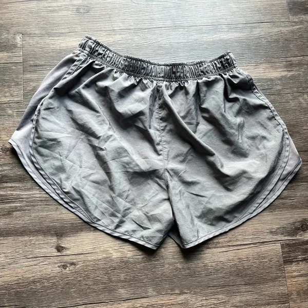 Nike Grey Dri-Fit Shorts - Image 3
