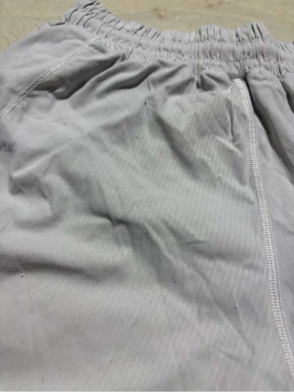 Lululemon Hotty hot Women's white Elastic-Waist Active Shorts 4 - Image 4