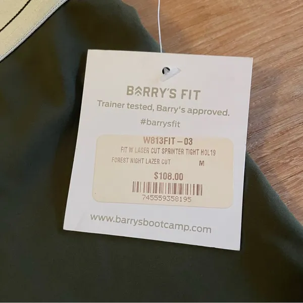 NWT: Barry’s Fit Laser Cut Sprinter Tight in olive green - Image 6