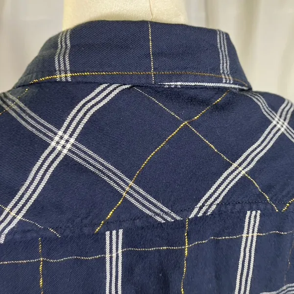 Tommy Hilfiger Women's Navy‎ Plaid Button Down Shirt Metallic Accents Size M - Image 9