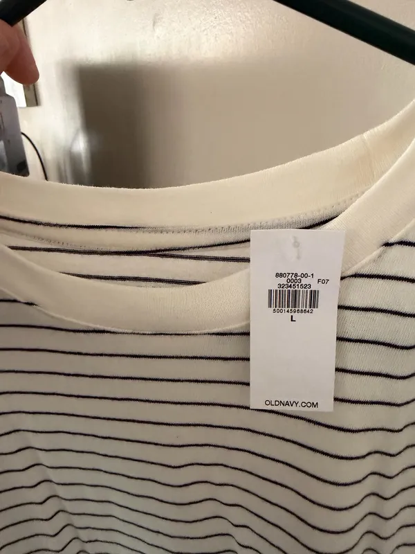 Old Navy Tank - Image 2