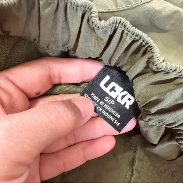LCKR Women’s Mayday Utility Cargo Pants Nylon Pull On High Rise in Green Army S - Image 10