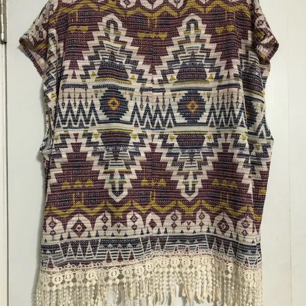 Boho Aztec western print‎ shirt tassel detail Xhilaration women’s size medium - Image 10