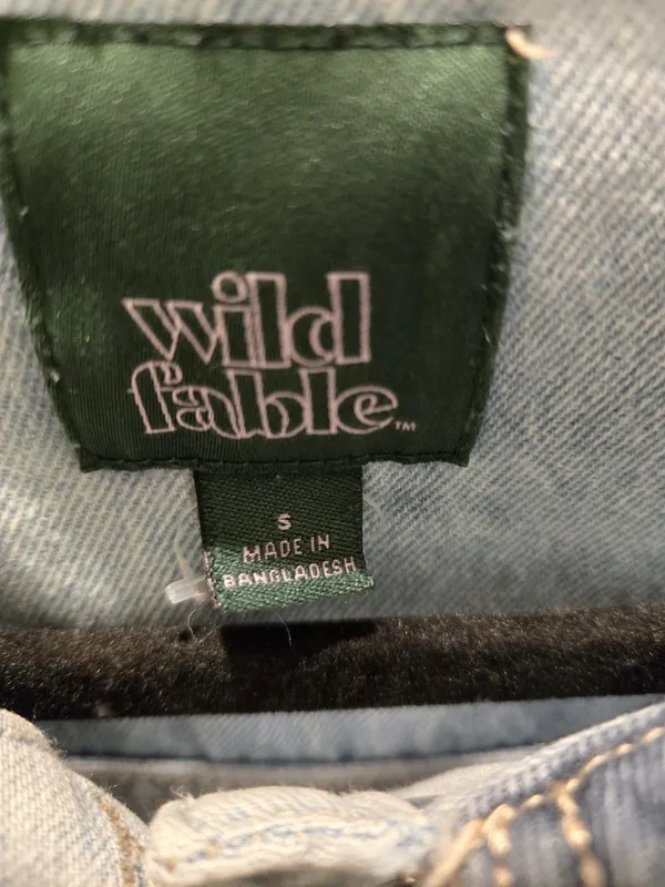 ​Wild Fable S Patchwork Denim Jacket Cropped Two-Tone Light Dark Wash Y2K - Image 6
