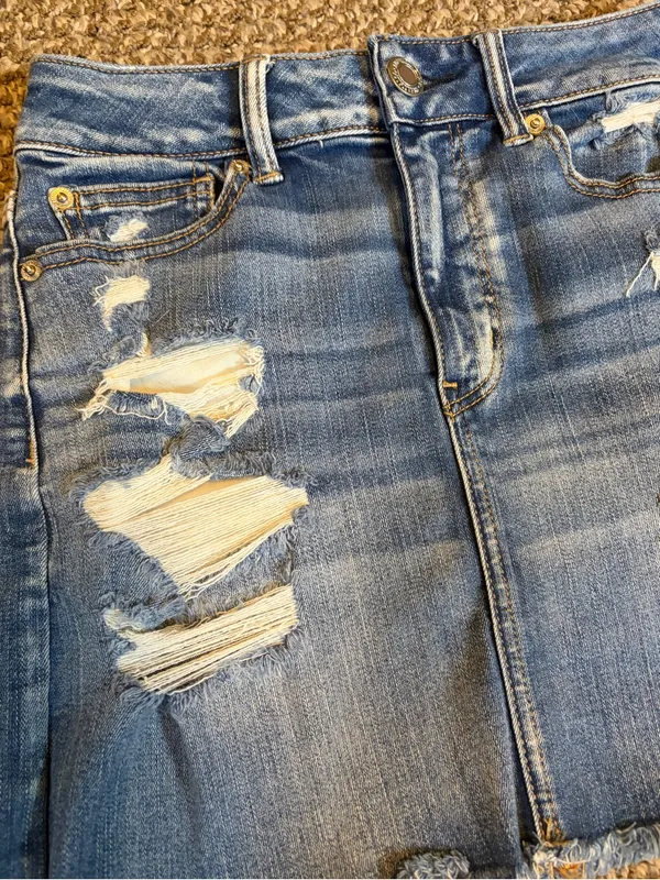 American Eagle Denim Mini Skirt Next Level Stretch - Image 4