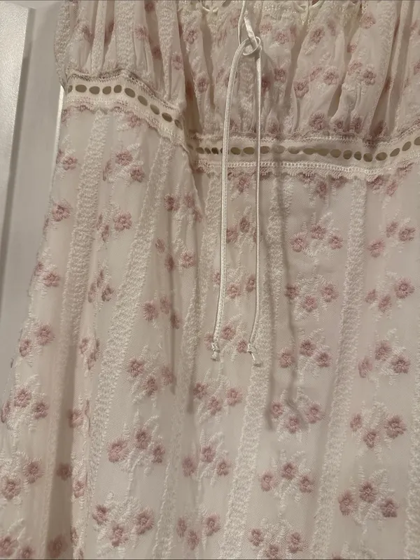 Full Tilt White Mini Dress with Pink Embroidered‎ Detail medium nwt - Image 3