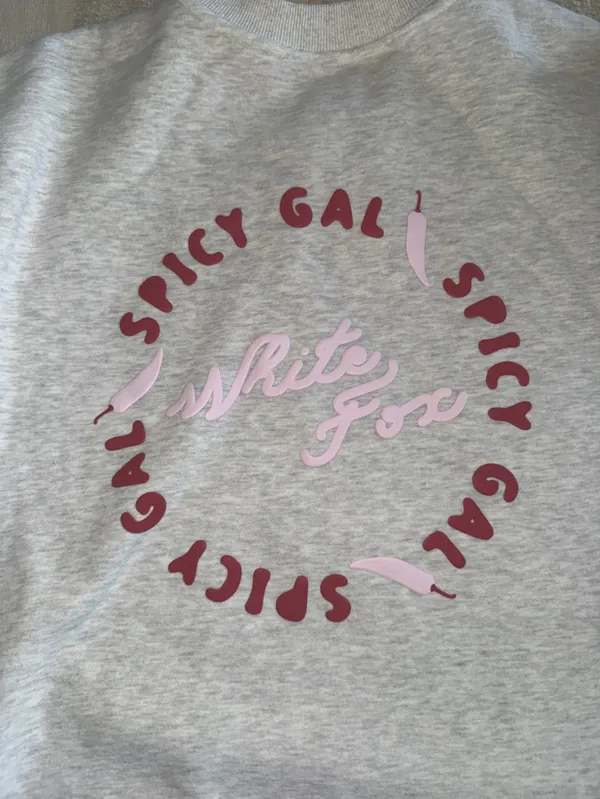 White‎ Fox Boutique Spicy Gal Crewneck Sweatshirt M/L - Image 5