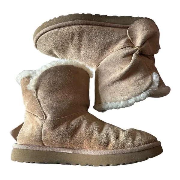 UGG Mini Twist Arroyo Boot size 8 - Image 3