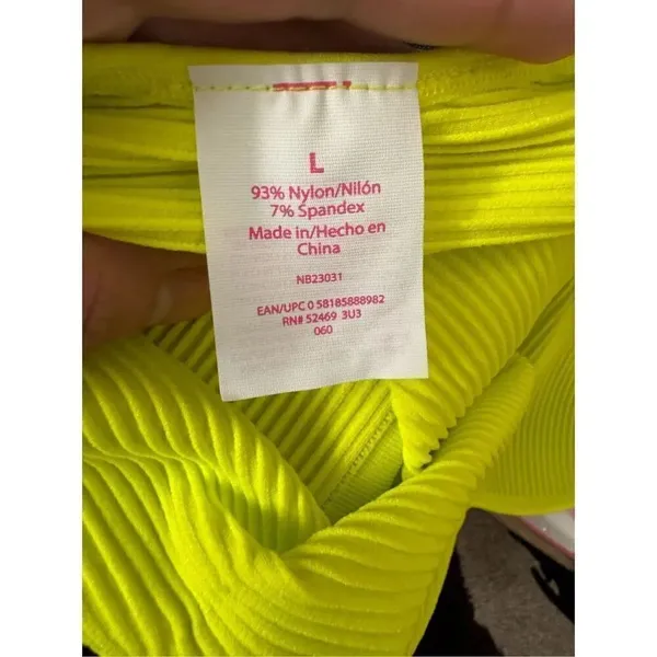 No boundaries yellow tank top - Image 4