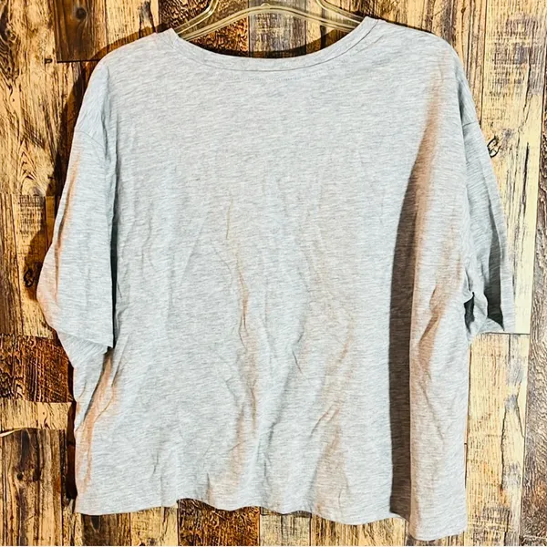 Disney Mickey Mouse t-shirt 22 length X 22 width grey XXL - Image 3