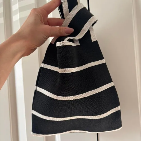 Black white striped tote - Image 4