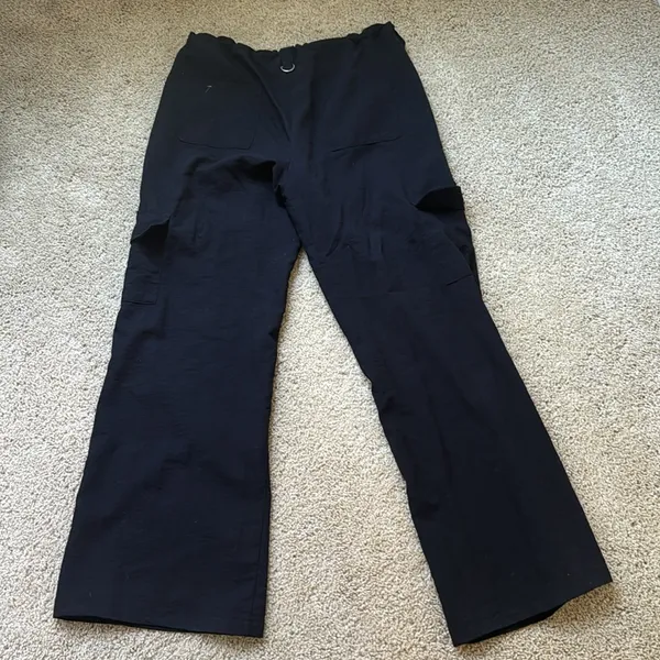 White Fox Cargo Pants - Image 4