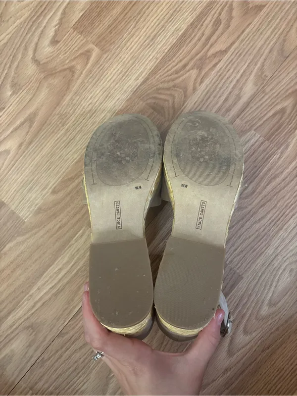 Vince Camuto Taupe Suede Espadrille Wedge Sandals Size 9M - Image 4