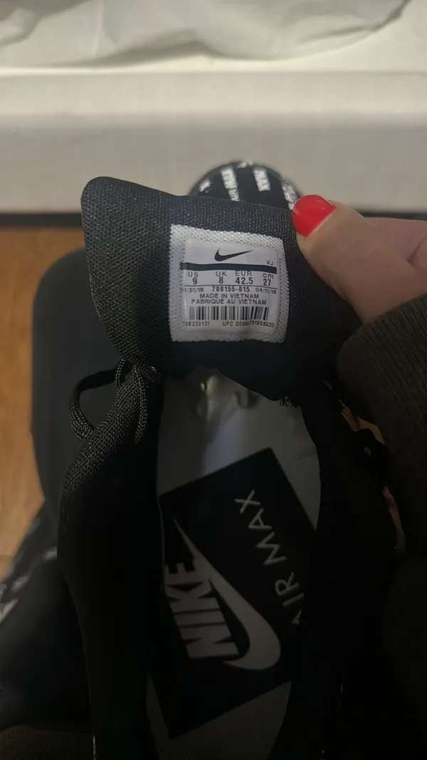 Women’s Nike Air Shoes - Image 7